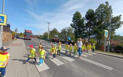 Spacer na przejście dla pieszych